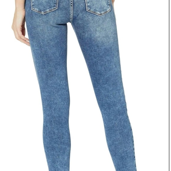 Silver Jeans Highnote Skinny - Picture 3 of 4